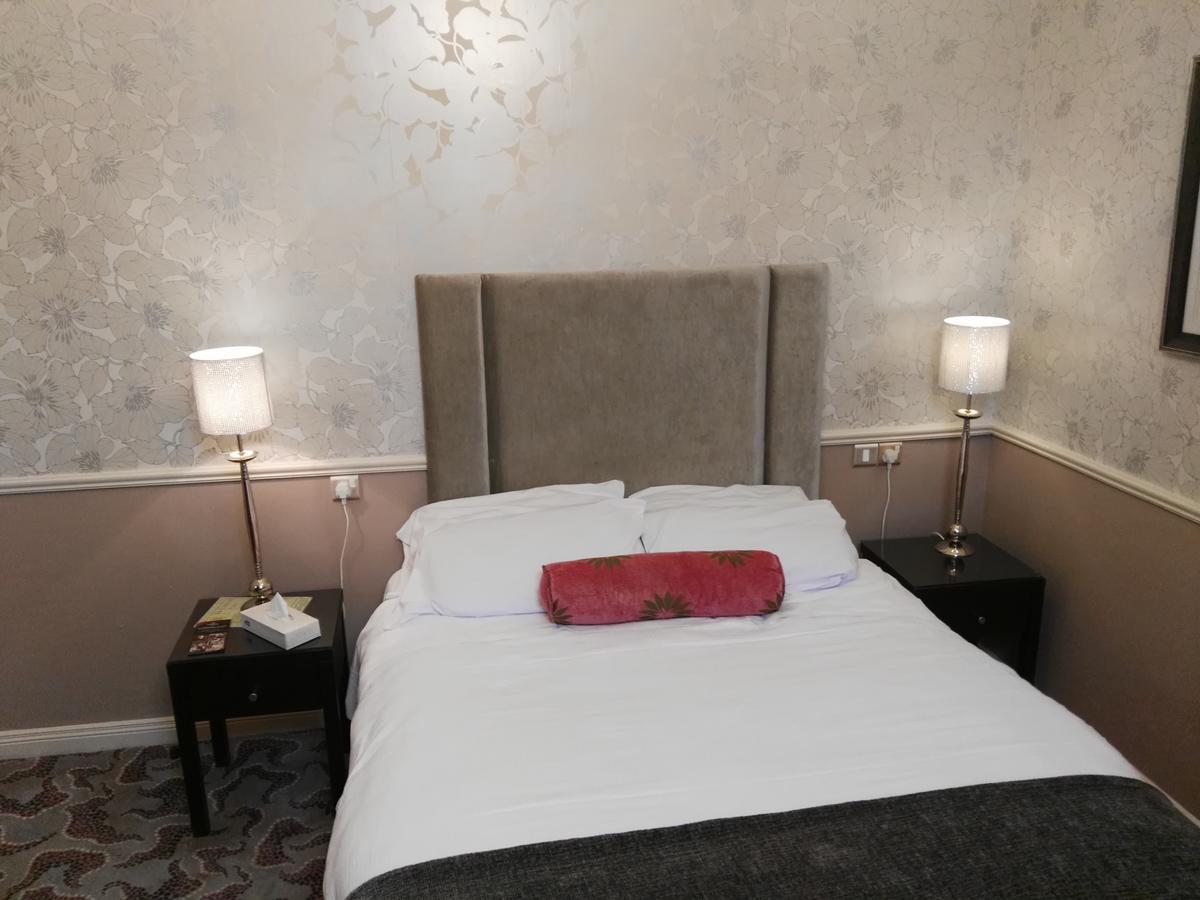 Naas Court Hotel Eksteriør bilde